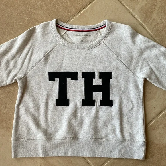 Tommy Hilfiger Sport Sweatshirt - Picture 2 of 5